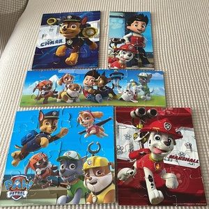 Paw Patrol puzzle set